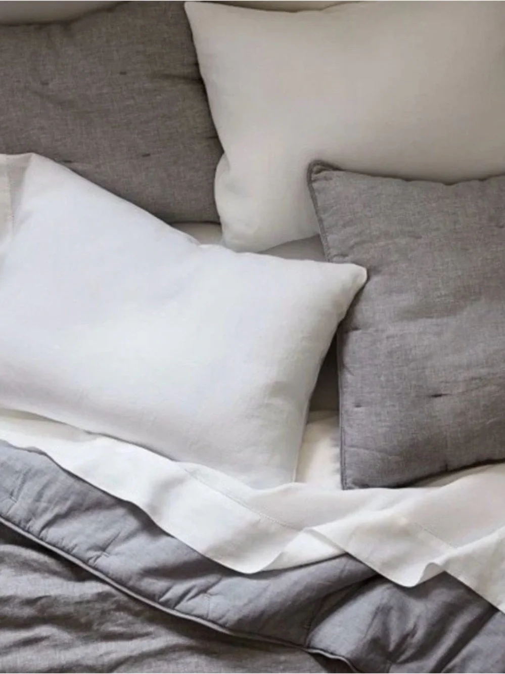 Pottery Barn Belgian Flax Linen King Pillow Case ~ ( Set of 2 )